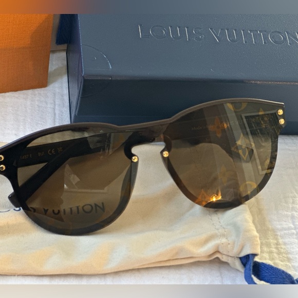 Louis Vuitton LV Waimea Sunglasses - Picture 2 of 9